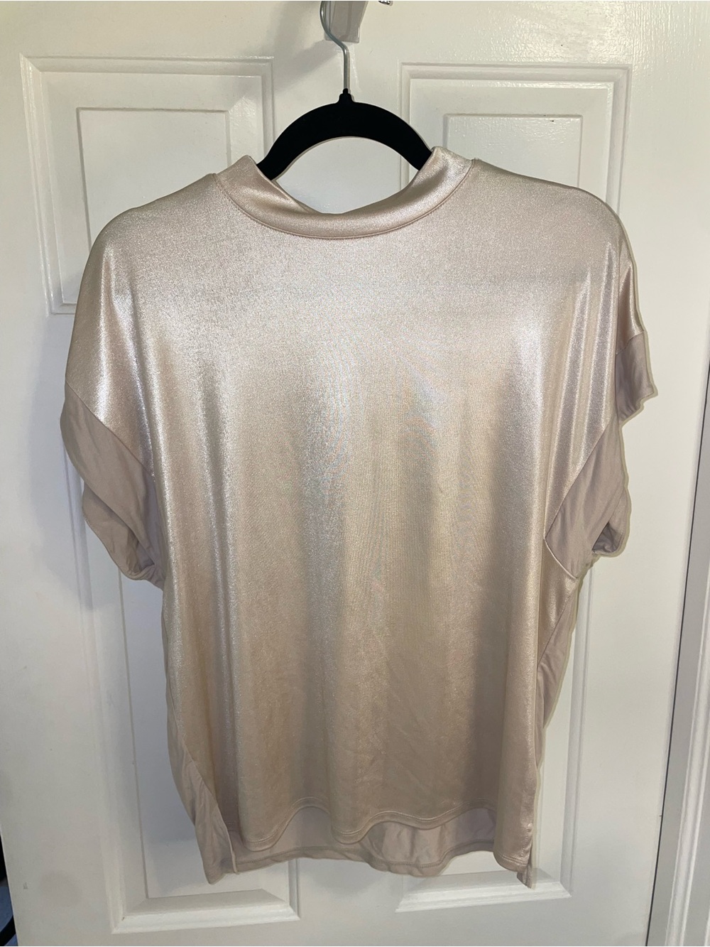 Express Women’s Shimmery Cream Short-Sleeve Top